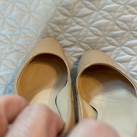 Clarks Kaylin Cara 2 Block Heels Size US 8.5 M Nude Color - Picture 10 of 16